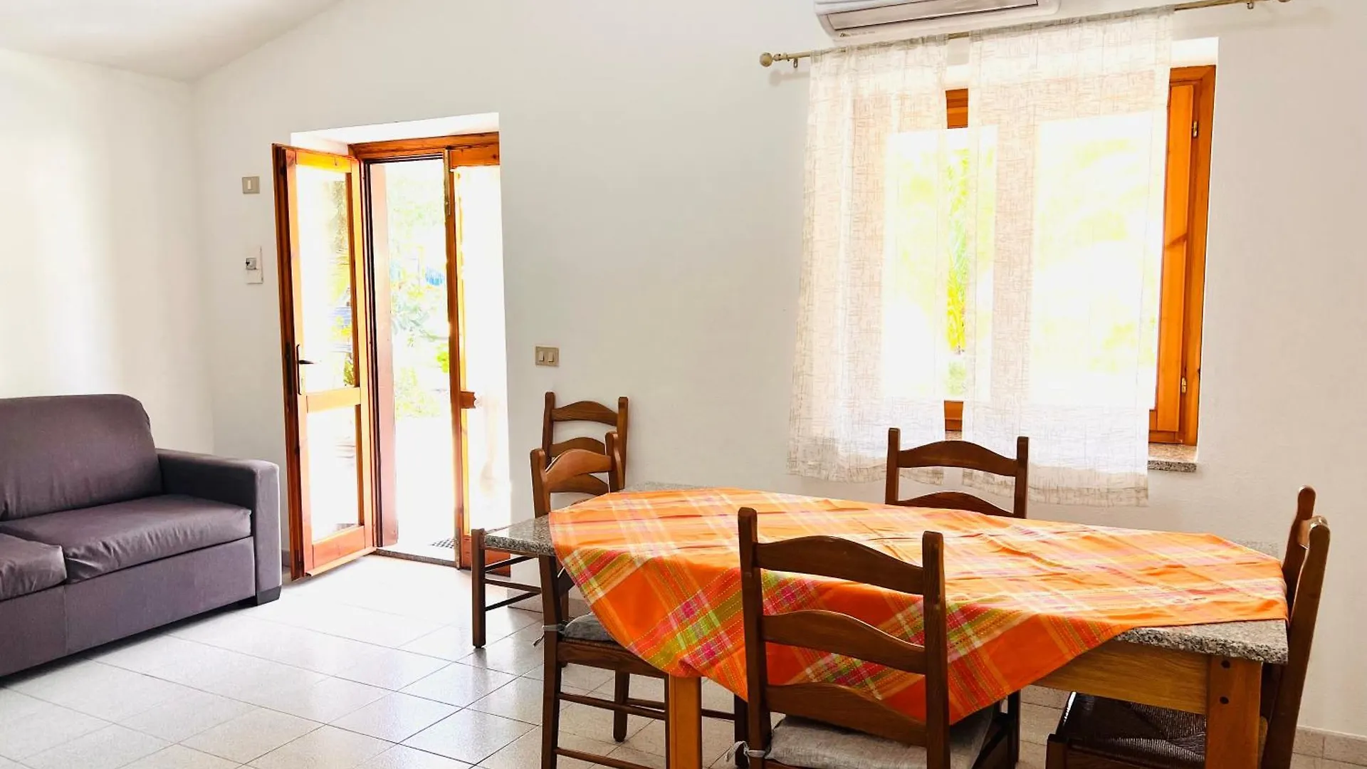 Residence La Cinta 8 San Teodoro  0*, San Teodoro (Sardinia) Italy